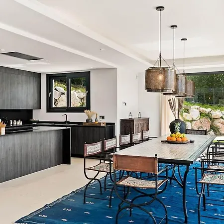 V - Chic 6-bedroom In Olivos, Villa *