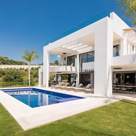 Villa V - Chic 6-bedroom In Olivos, *