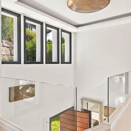 V - Chic 6-bedroom In Olivos, Villa Marbella